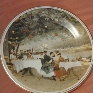 Wellington decorative purposes plate only.